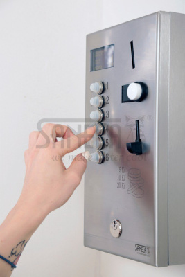 Встроенный монетный и жетонный автомат для 4-12 душей, выбор автоматом SLZA 02NZ арт: 88024 Sanela Чехия (фото, схема)