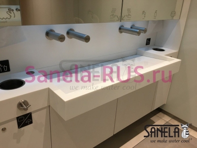 Настенный бесконтактный кран SLU 43 арт: 03430 Sanela Чехия (фото, схема)